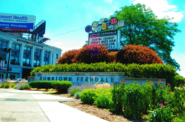 DOWNTOWN FERNDALE – Downtown Ferndale